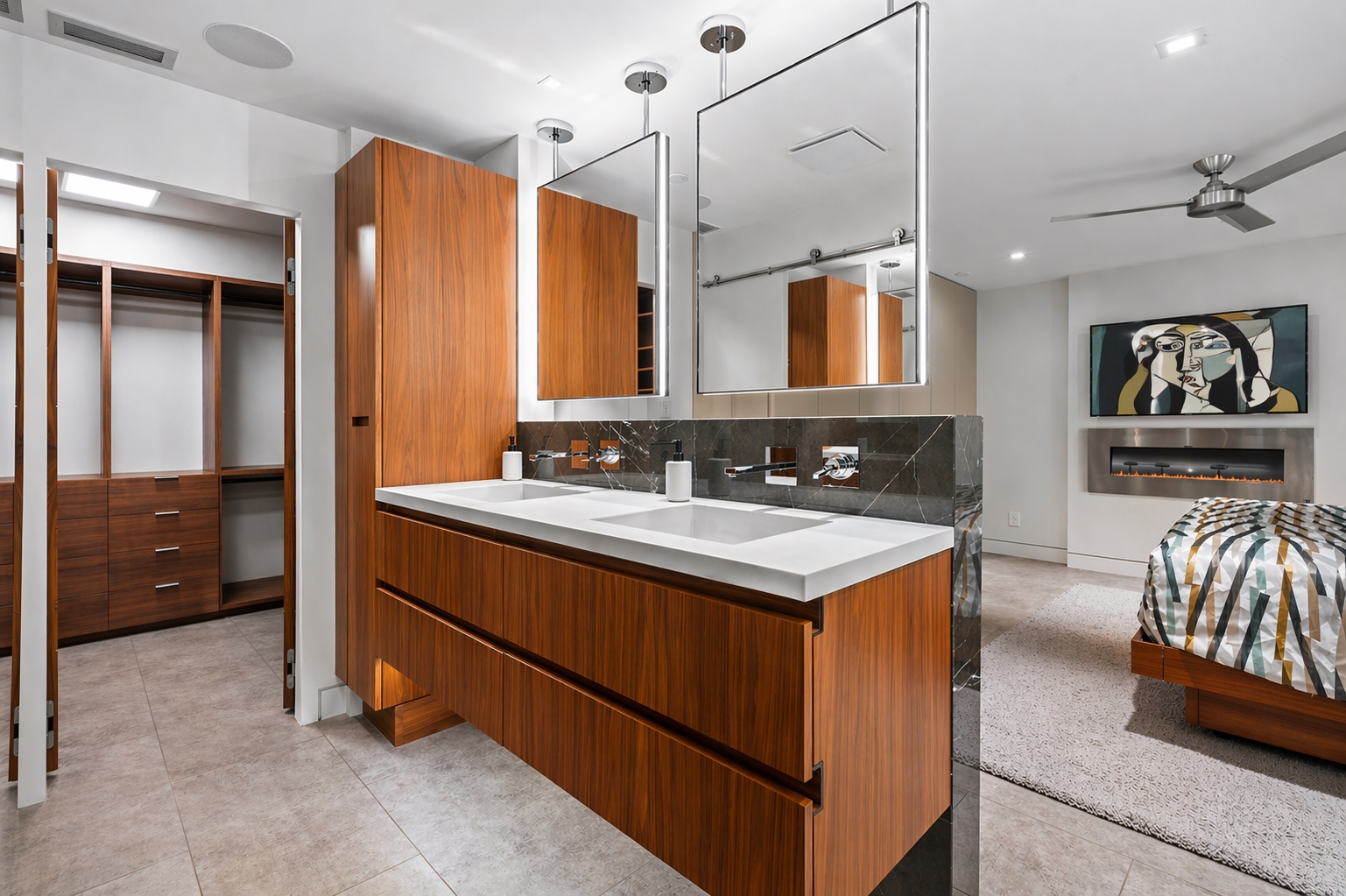 Primary bathroom Aster Cucine vanity