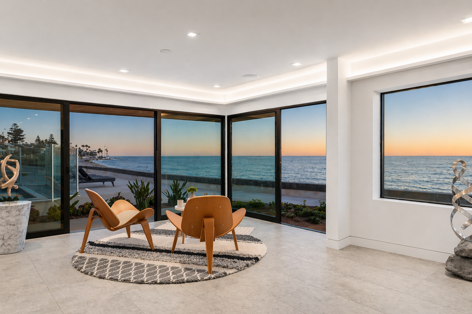 Living area with southwest light